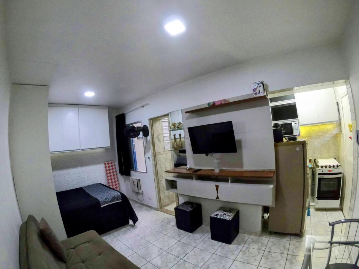 Sala Living Em Predio Familiar Na Av Da Praia Сантос Экстерьер фото