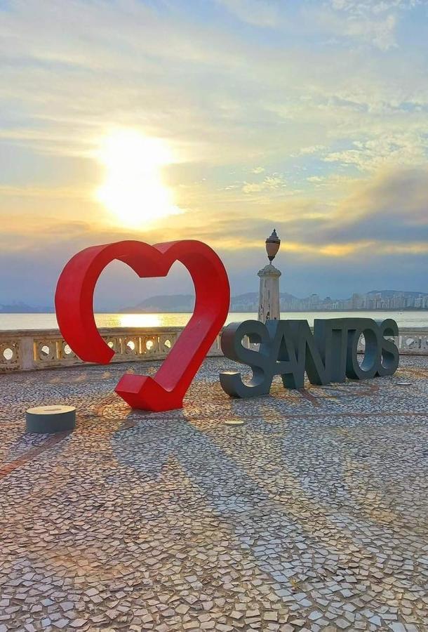 Sala Living Em Predio Familiar Na Av Da Praia Сантос Экстерьер фото